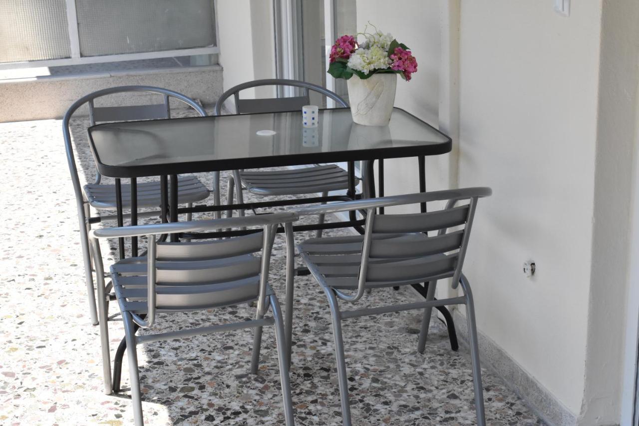Chrysafenia & Leandros Downtown Apartment Kavála Ngoại thất bức ảnh