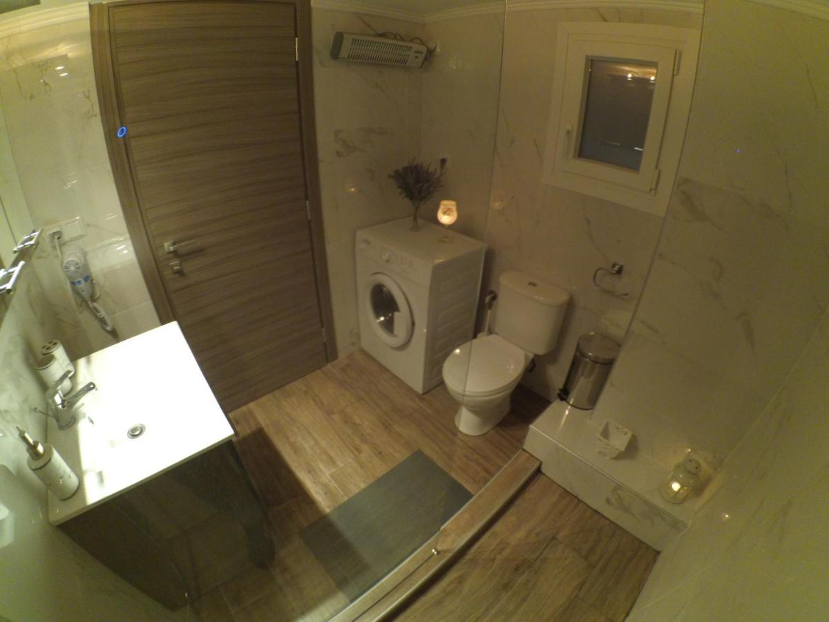 Chrysafenia & Leandros Downtown Apartment Kavála Ngoại thất bức ảnh