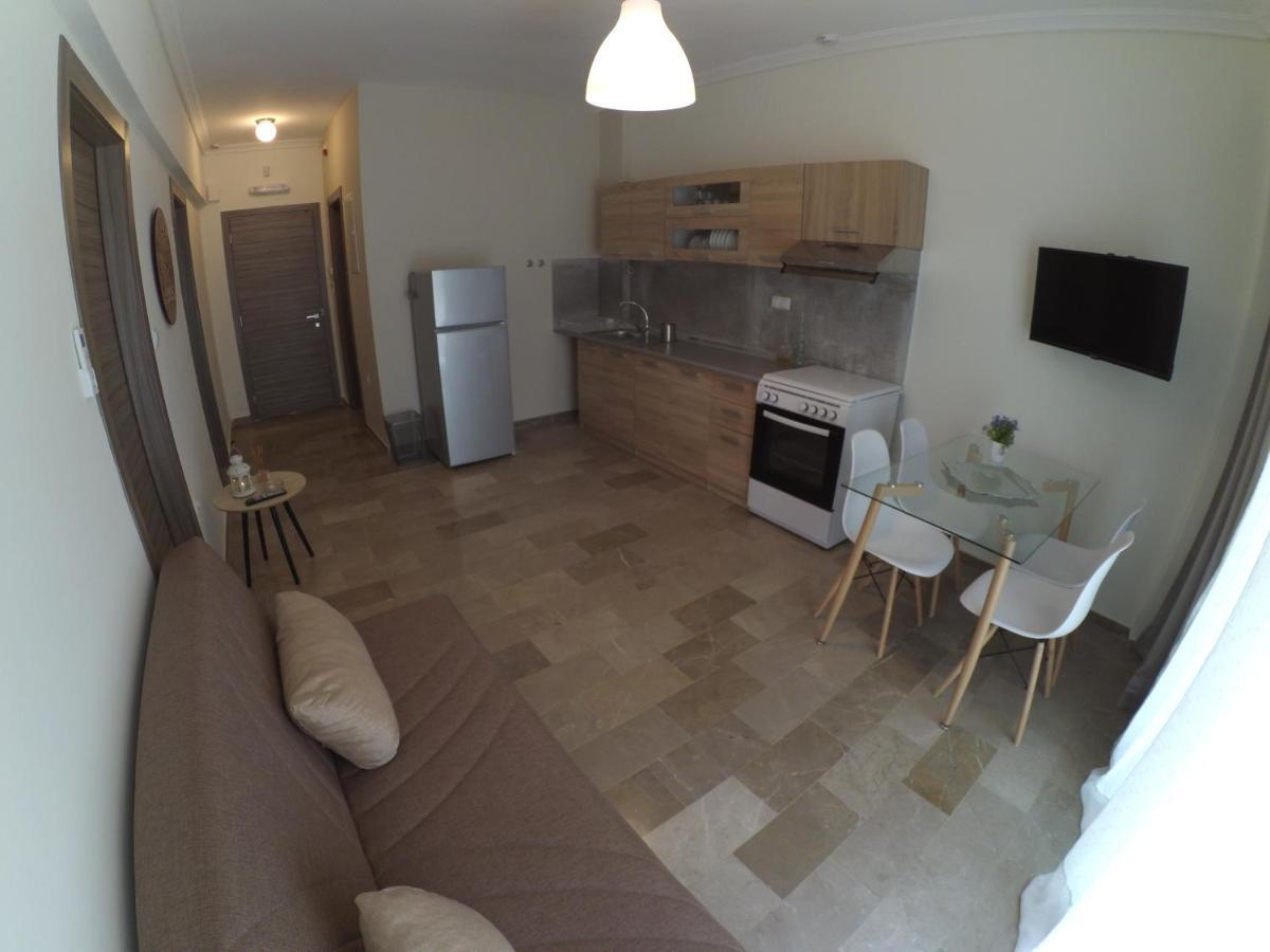 Chrysafenia & Leandros Downtown Apartment Kavála Ngoại thất bức ảnh