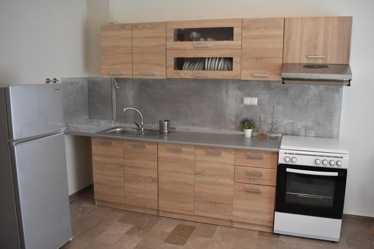 Chrysafenia & Leandros Downtown Apartment Kavála Ngoại thất bức ảnh