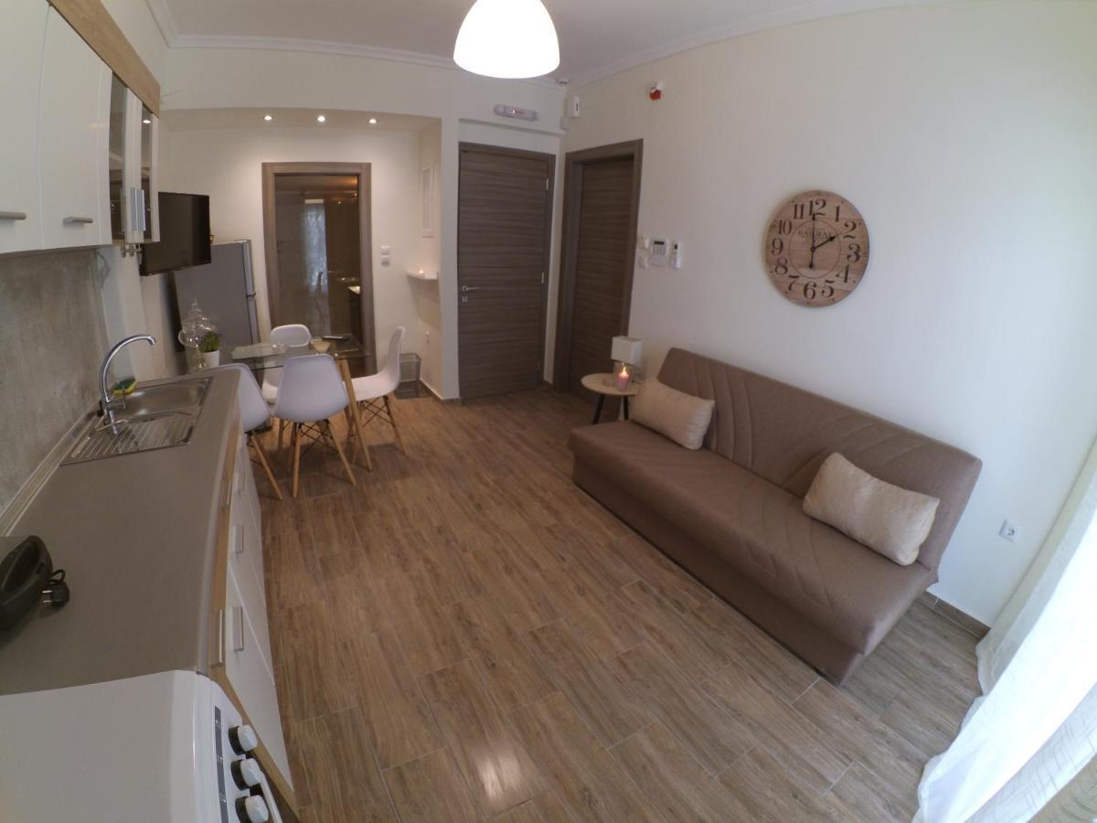 Chrysafenia & Leandros Downtown Apartment Kavála Ngoại thất bức ảnh